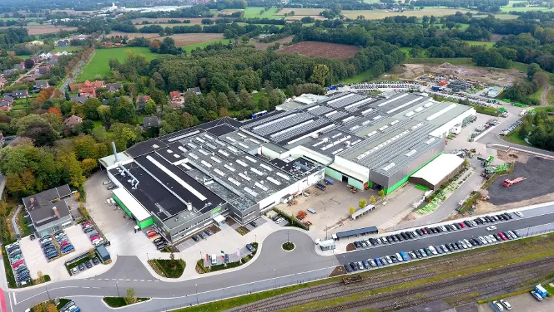 Bosch Referenzkunde Neuenhauser Maschinenbau GmbH - Luftansicht des Geländes