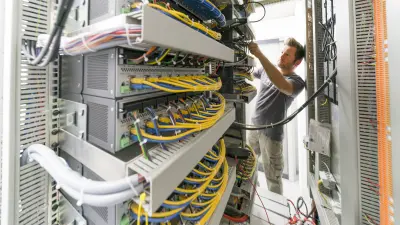 Smoke detectors ensure safety at Robert Bosch College in Freiburg